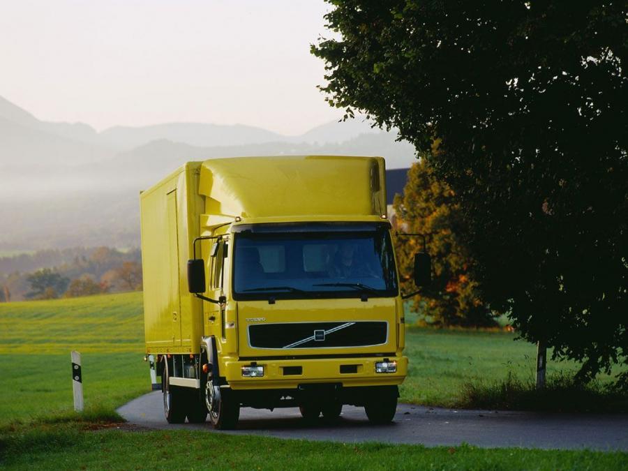  Volvo FL 2000 года  (фото 17 из 22)